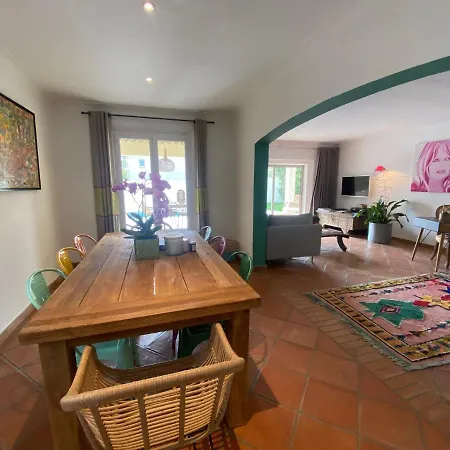 Coloree Villa Sainte-Maxime