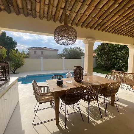 Coloree Villa *