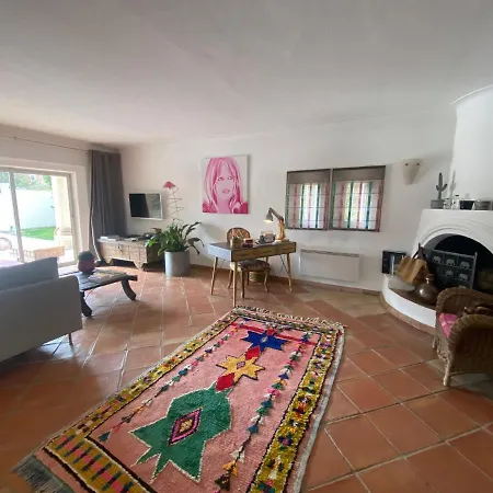 Coloree Villa